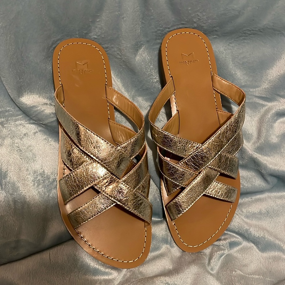 $10SALE😱Marc Fisher LTD Sandals